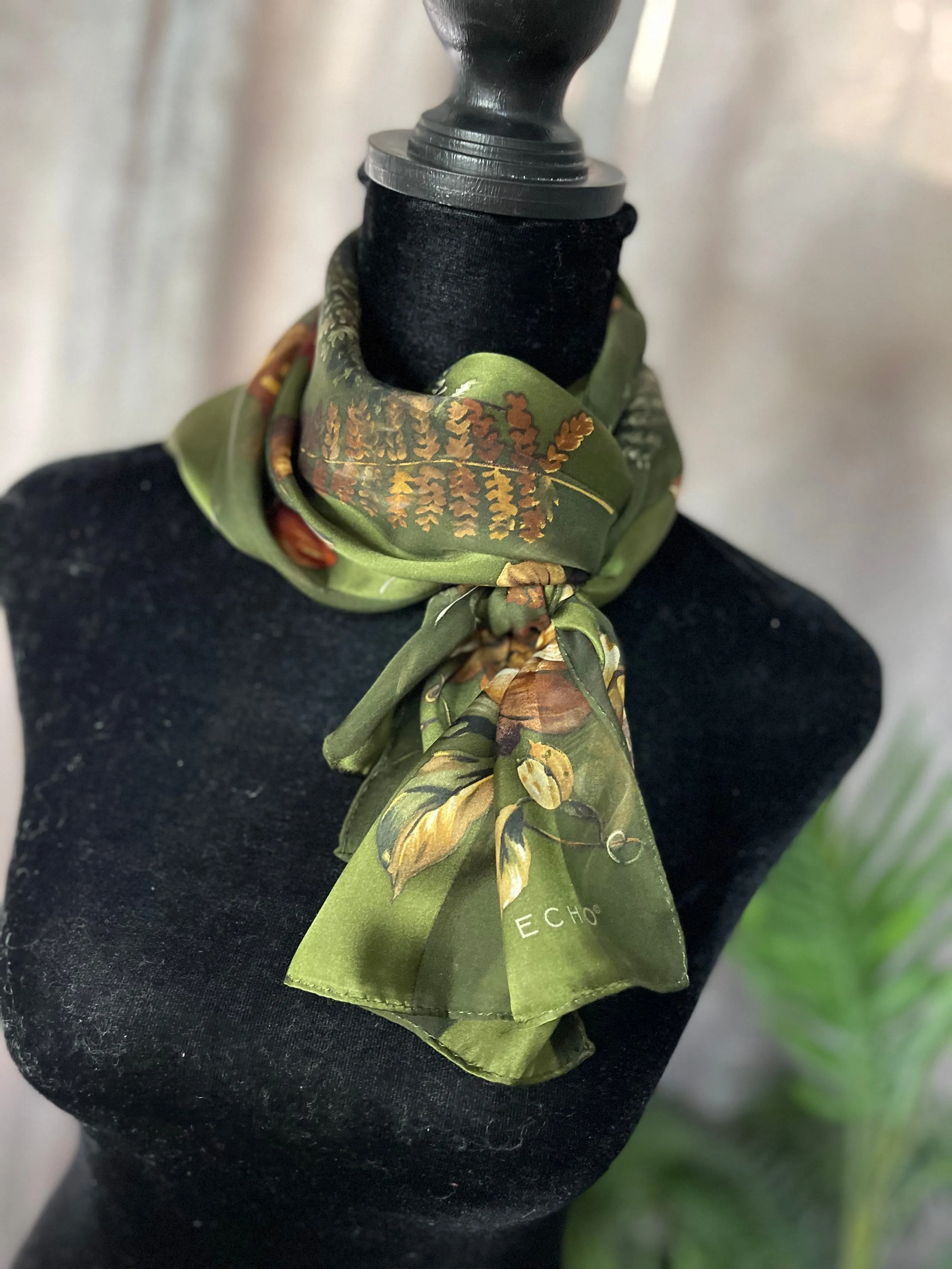 Designer, Vintage Echo Green Floral Oblong Scarf