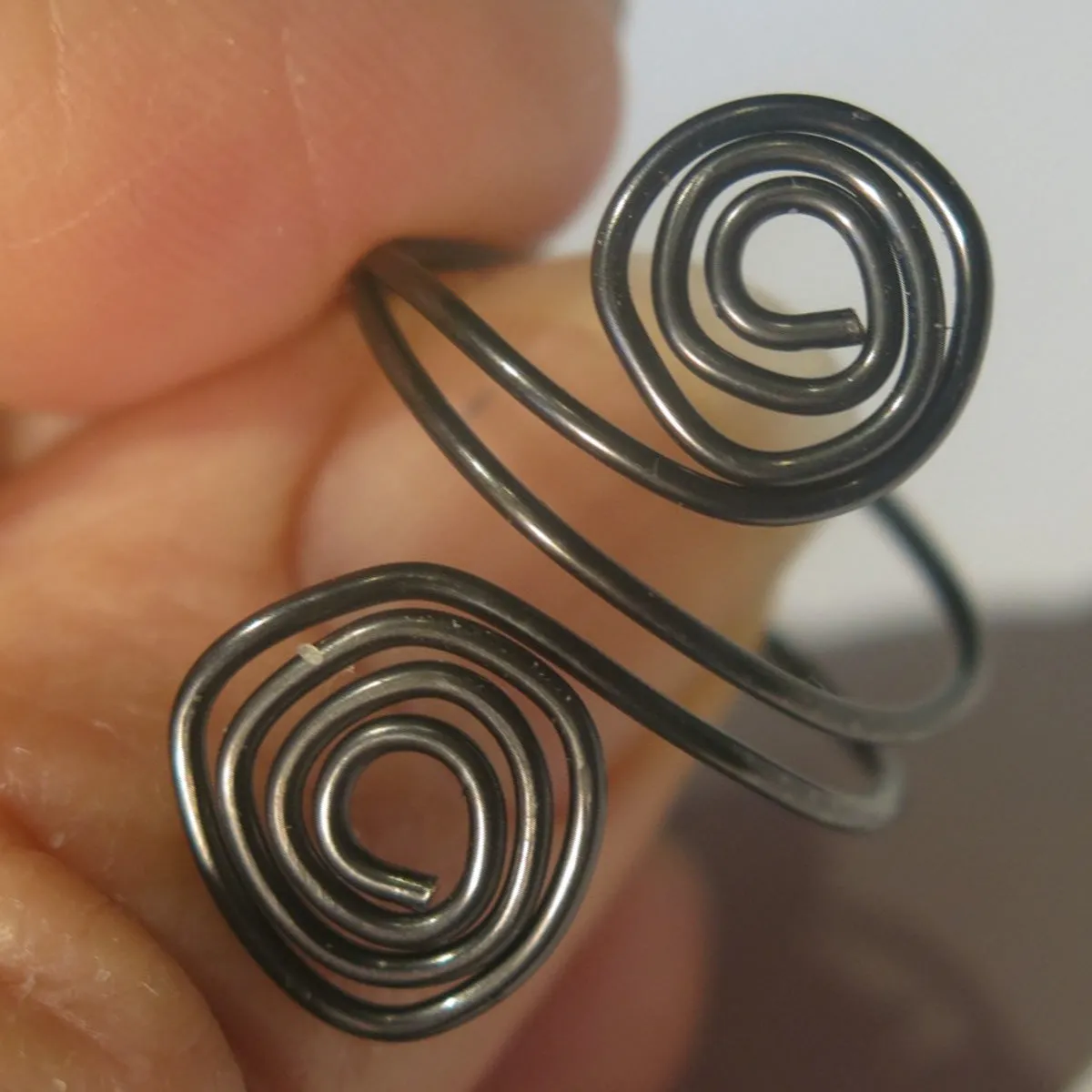 Double Spirals Adjustable Wire Ring