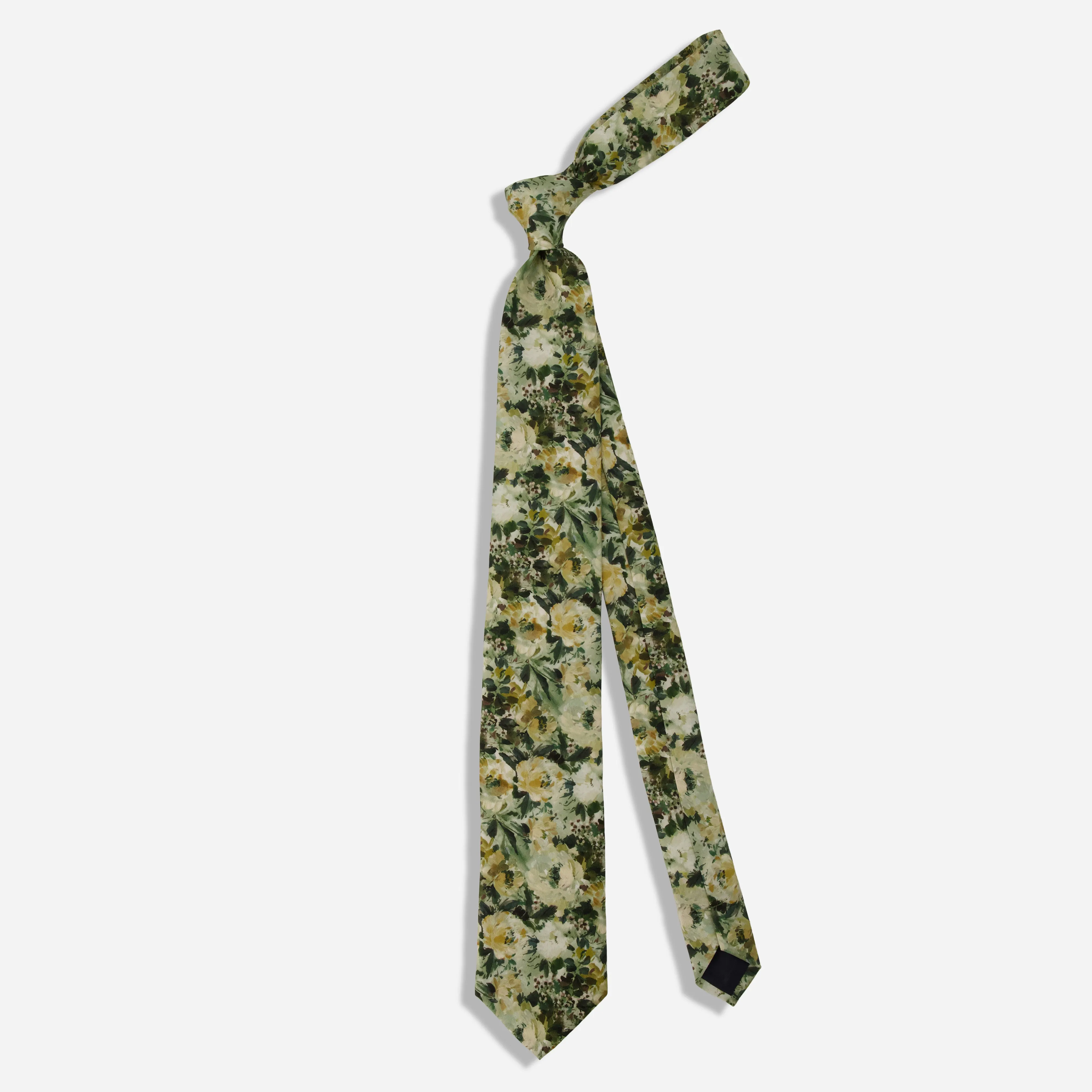 Kelly Ventura x Tie Bar Peonia Forest Tie