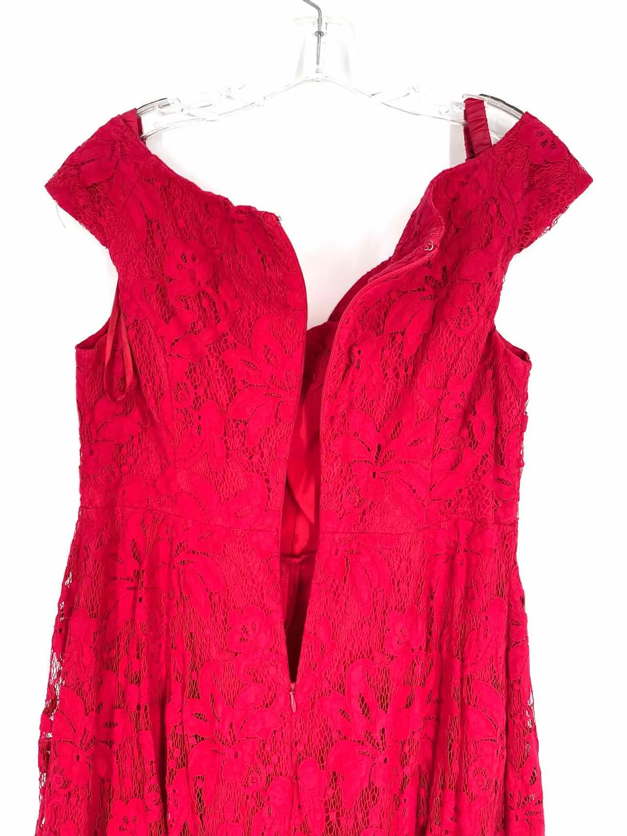 Size 14 Red Floral Lace Designer Dress